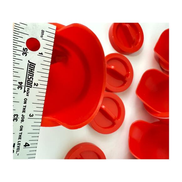 New Set of 6 Chicken DIY Feeders Red Bucket Supplies 3.25" with Lid - Picture 6 of 7